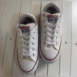 Converse Chuck Taylor All Star Low Top White Youth Size 13